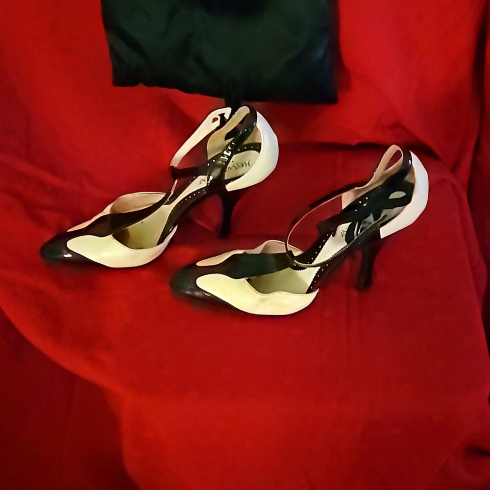 Yves Saint Laurent